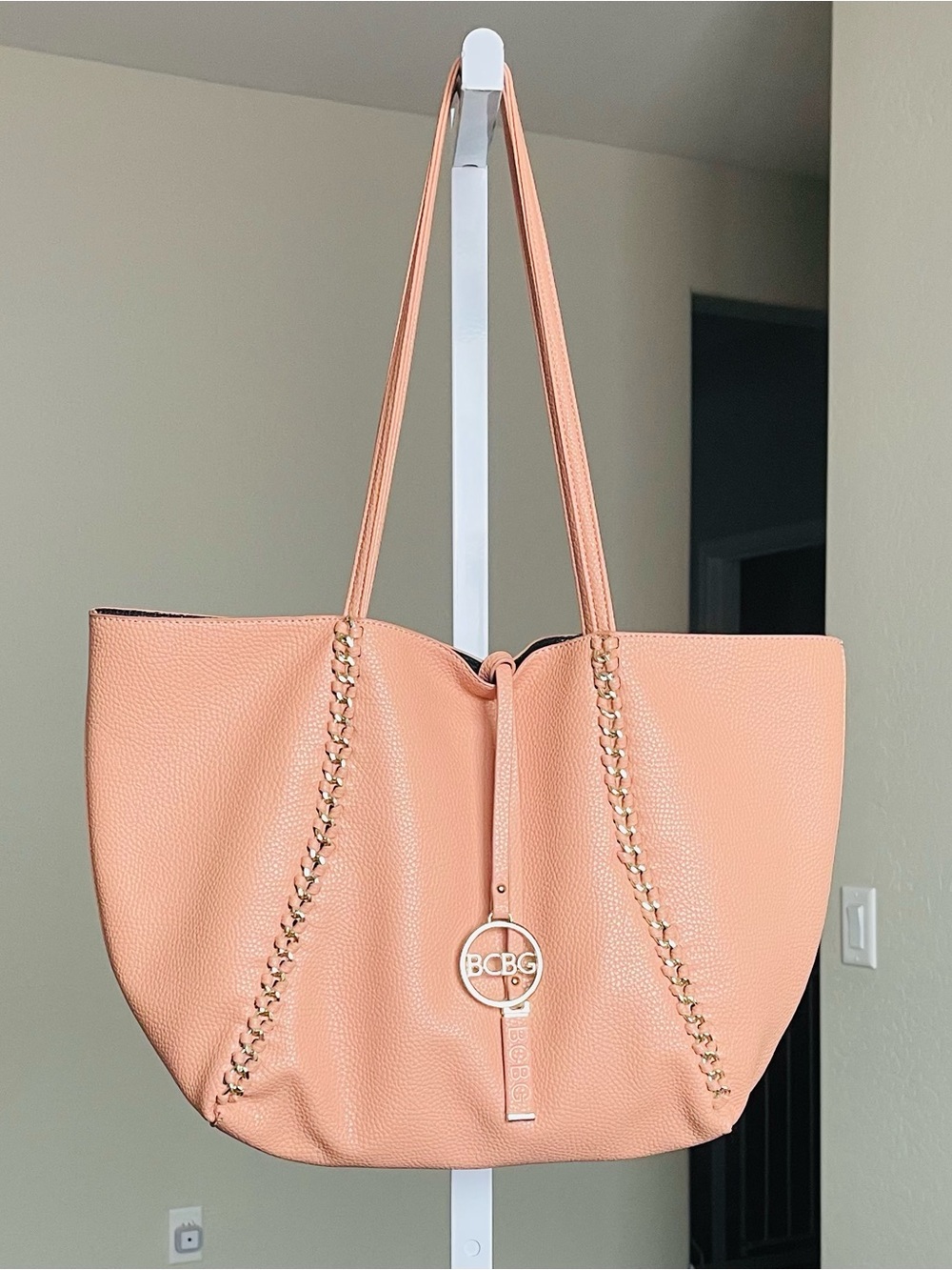 BCBG Peach-Pink Faux Vegan Leather Large Tote Reversible with Chain Trim